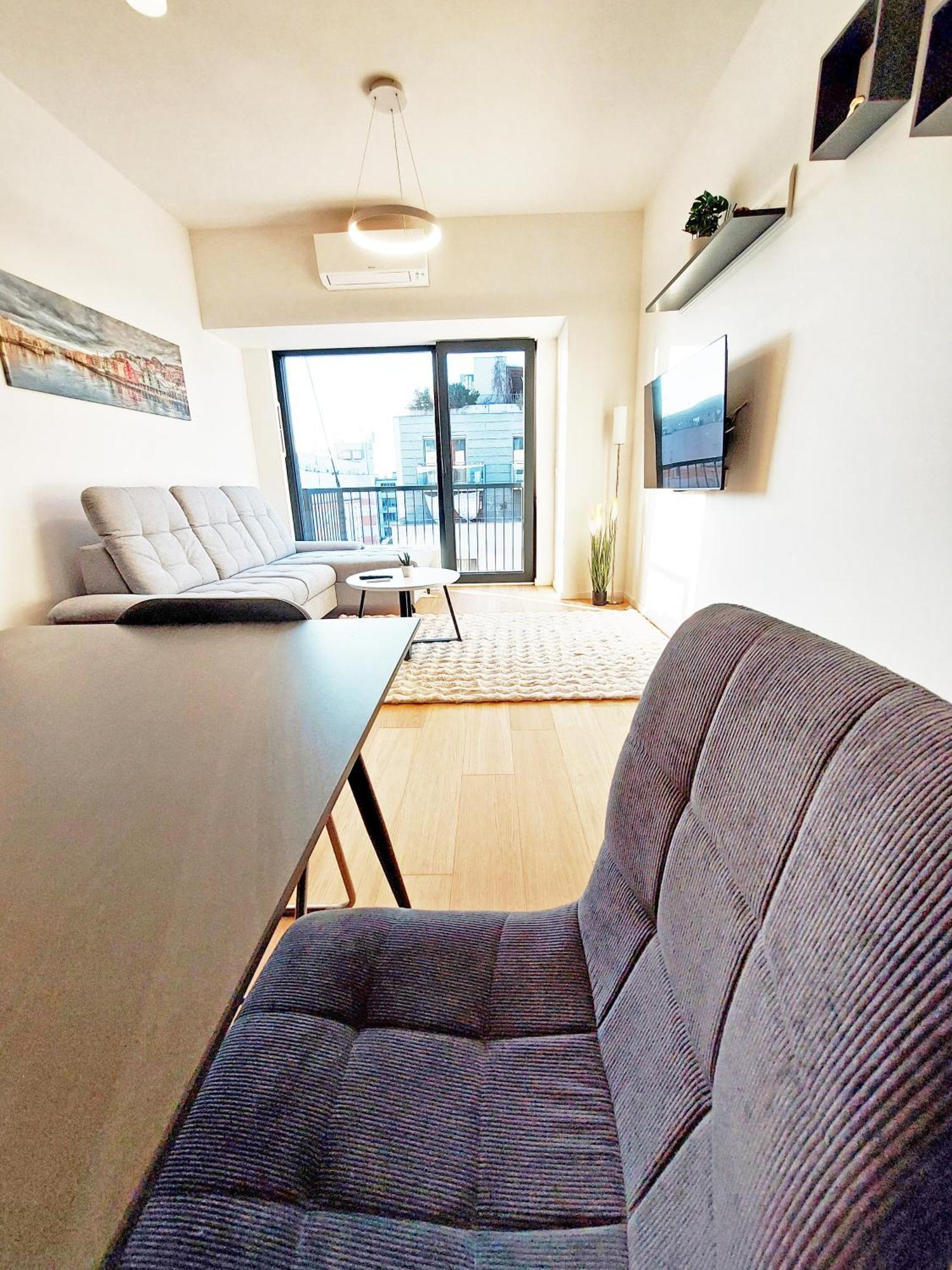 Appartamento Tusarova Comfort Apartment, Center, Parking! Praga